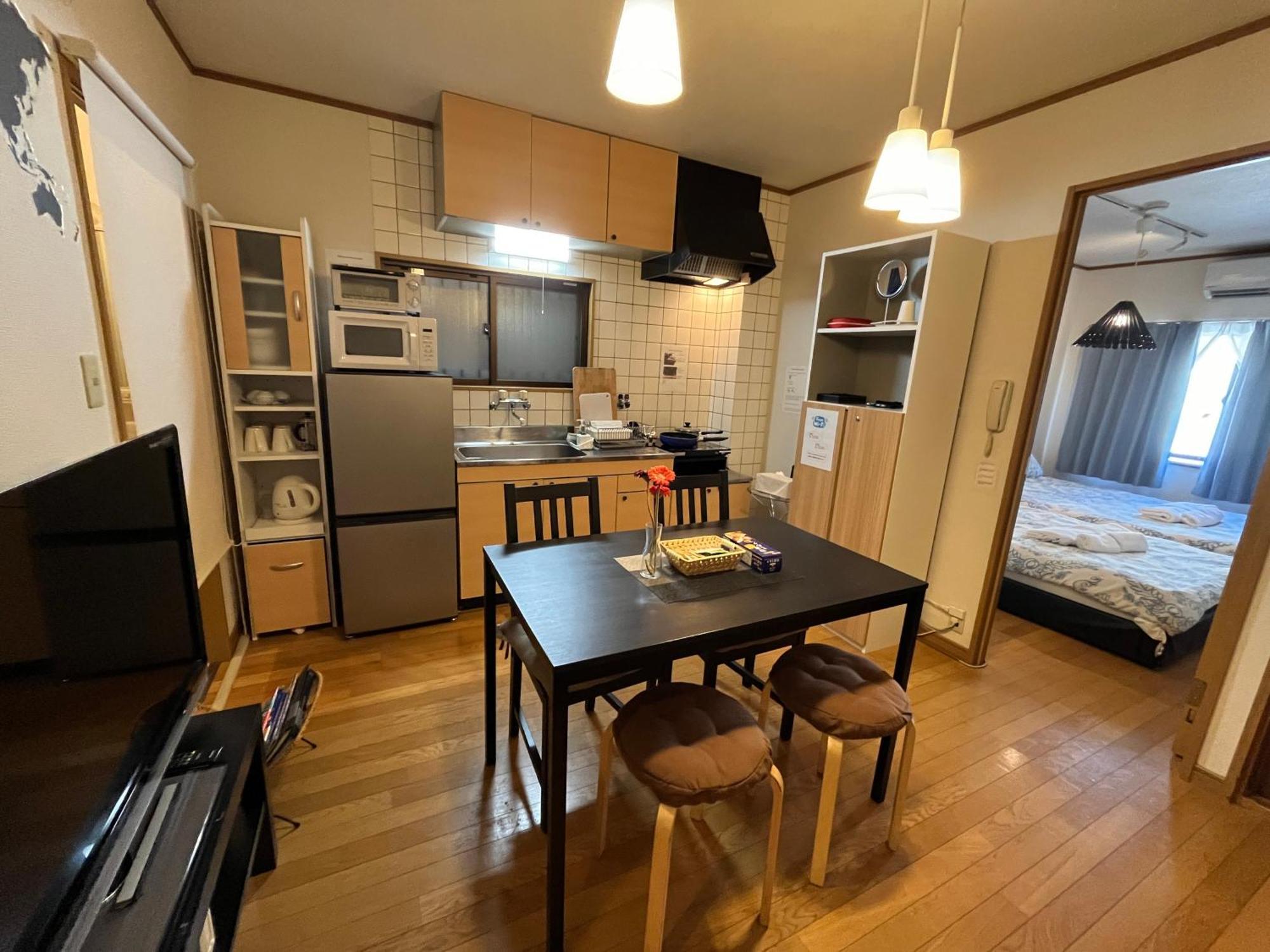 Cozy House J Apartment Osaka Exterior photo